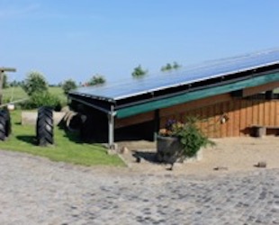 Neues Pultdach mit Solaranlage